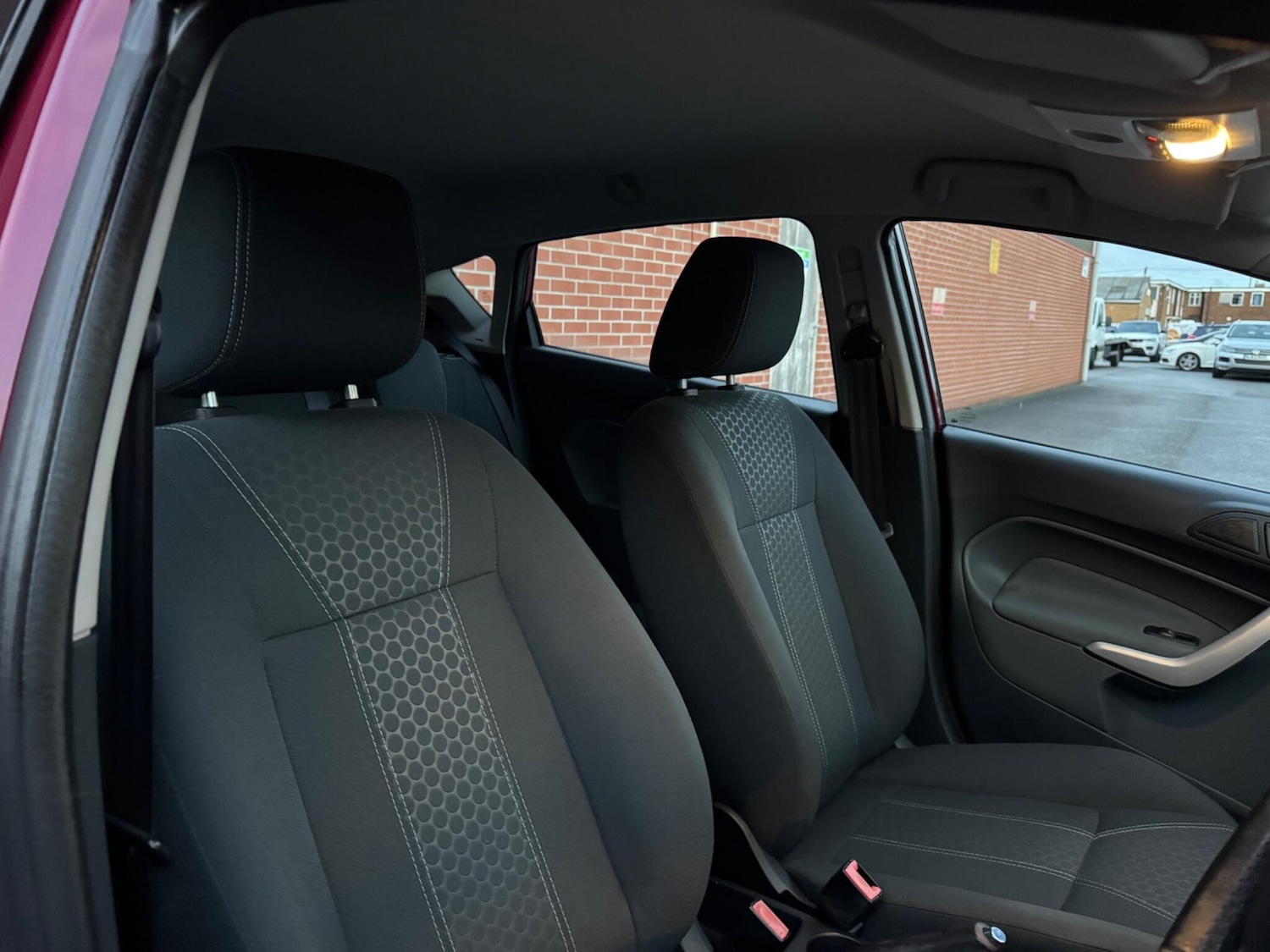 Used Ford Fiesta 2010 for sale - 76887271: Photo 12