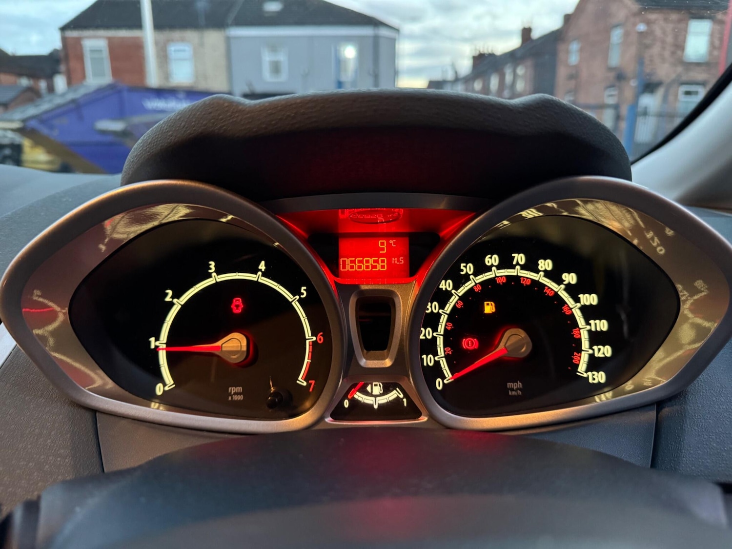 Used Ford Fiesta 2010 for sale - 76887271: Photo 16