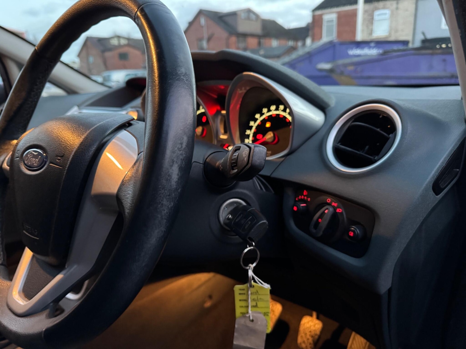 Used Ford Fiesta 2010 for sale - 76887271: Photo 23