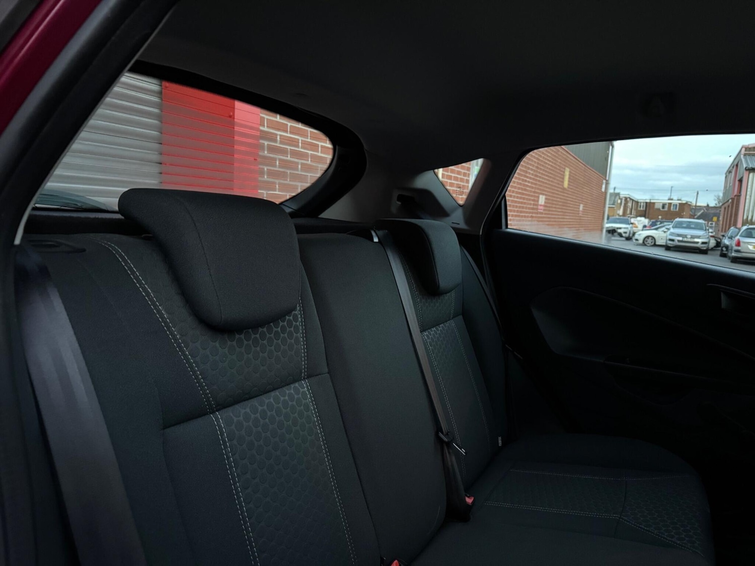 Used Ford Fiesta 2010 for sale - 76887271: Photo 27