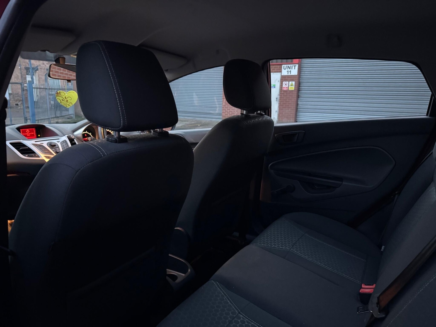 Used Ford Fiesta 2010 for sale - 76887271: Photo 28