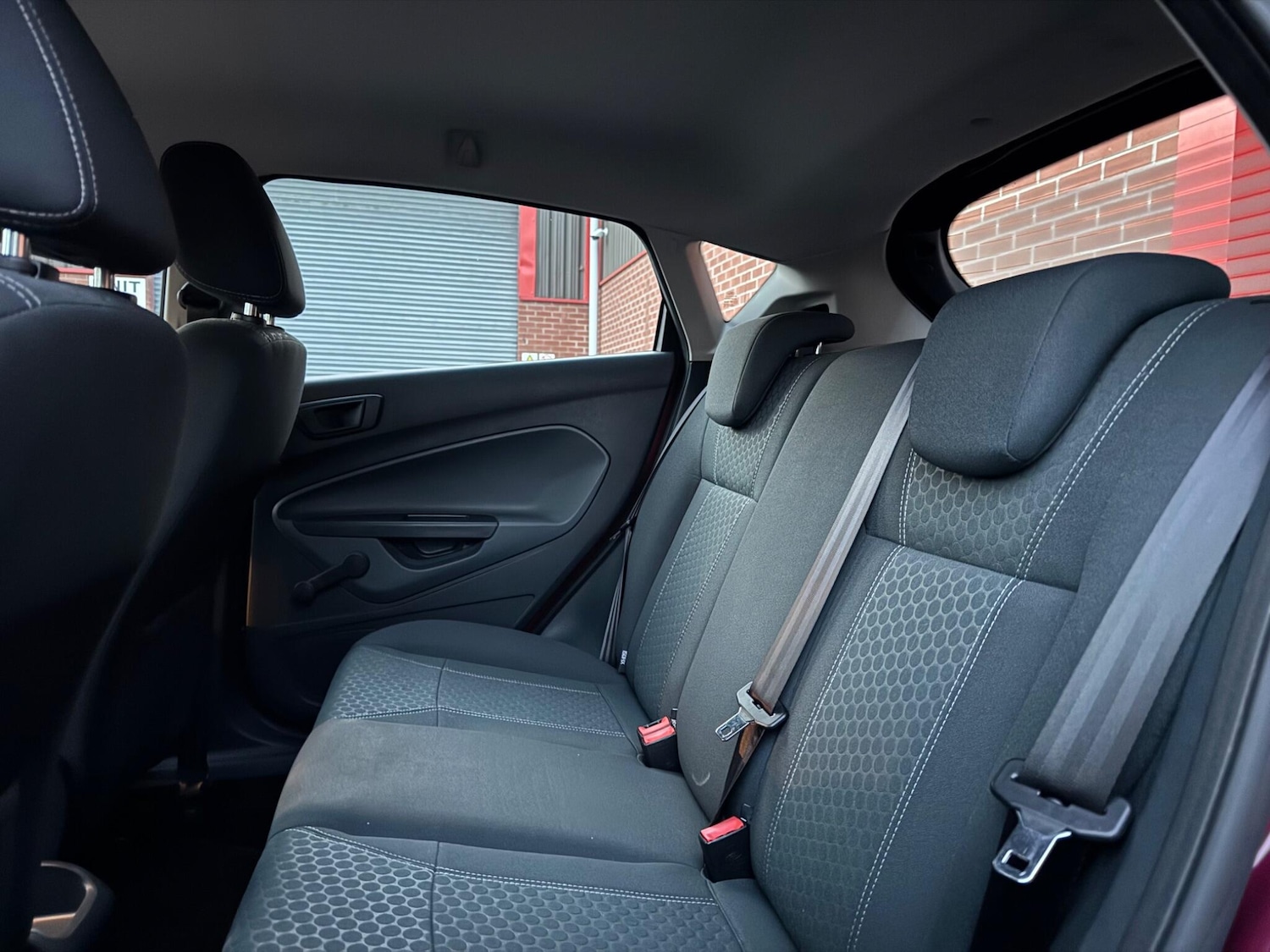 Used Ford Fiesta 2010 for sale - 76887271: Photo 29