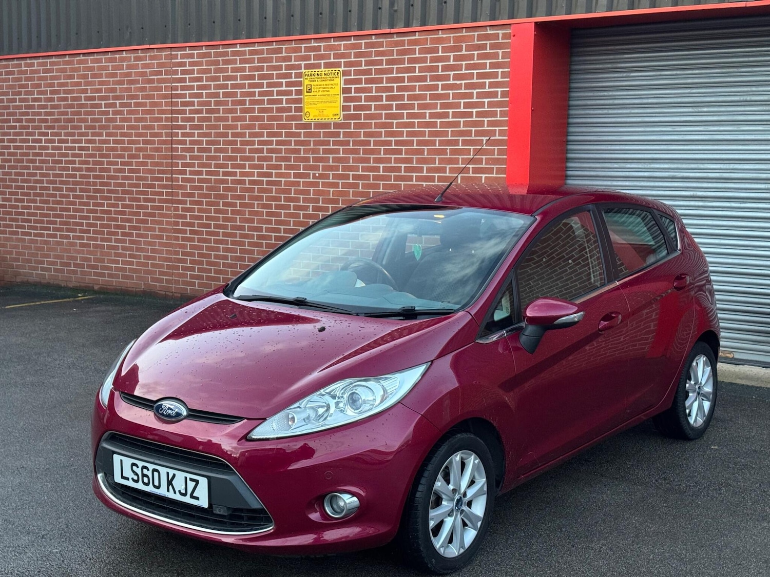 Used Ford Fiesta 2010 for sale - 76887271: Photo 5