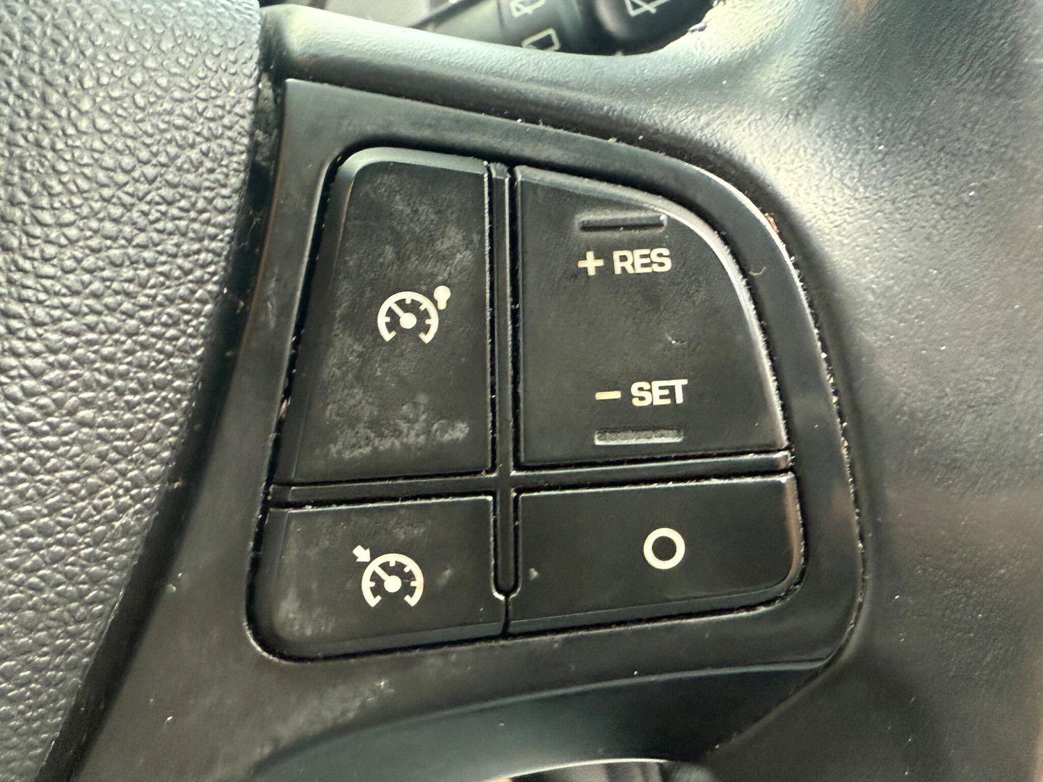 Used Hyundai i10 2017 for sale - 78048128: Photo 11