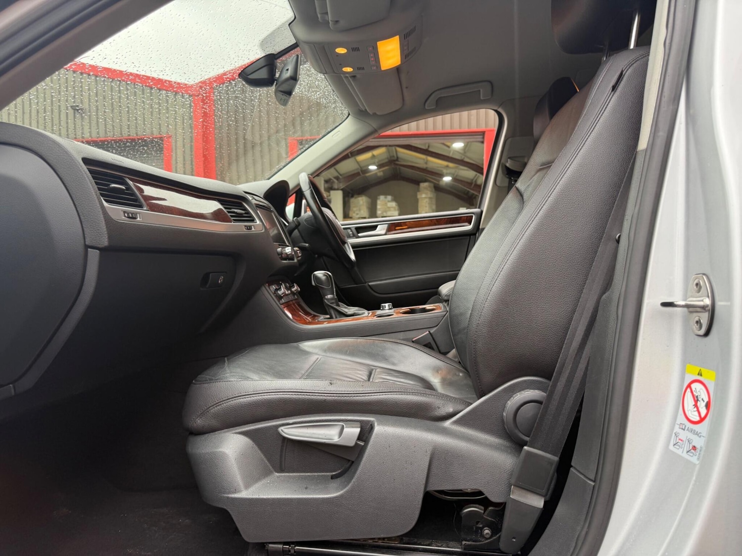 Used Volkswagen Touareg 2012 for sale - 76550715: Photo 24