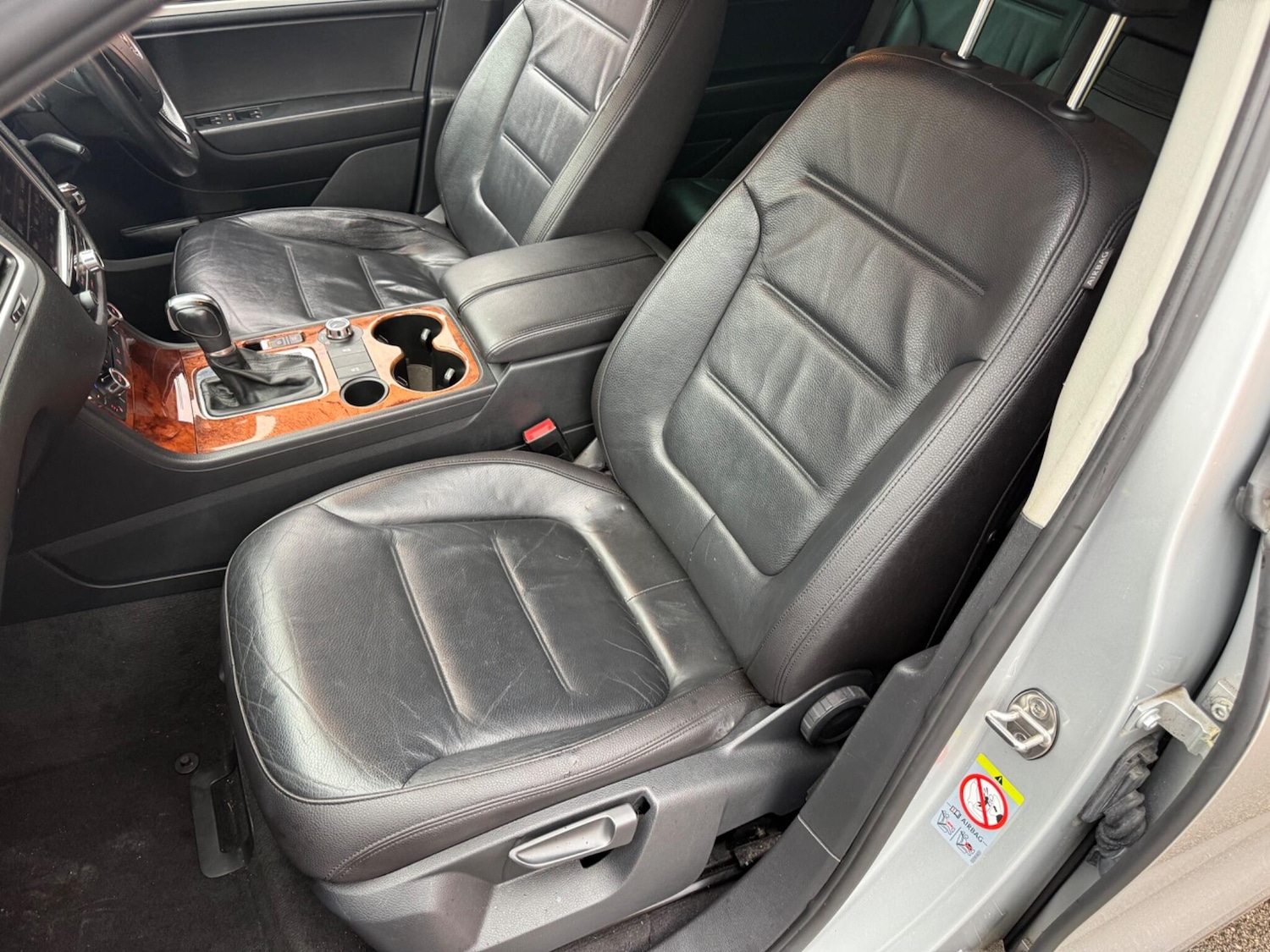 Used Volkswagen Touareg 2012 for sale - 76550715: Photo 25