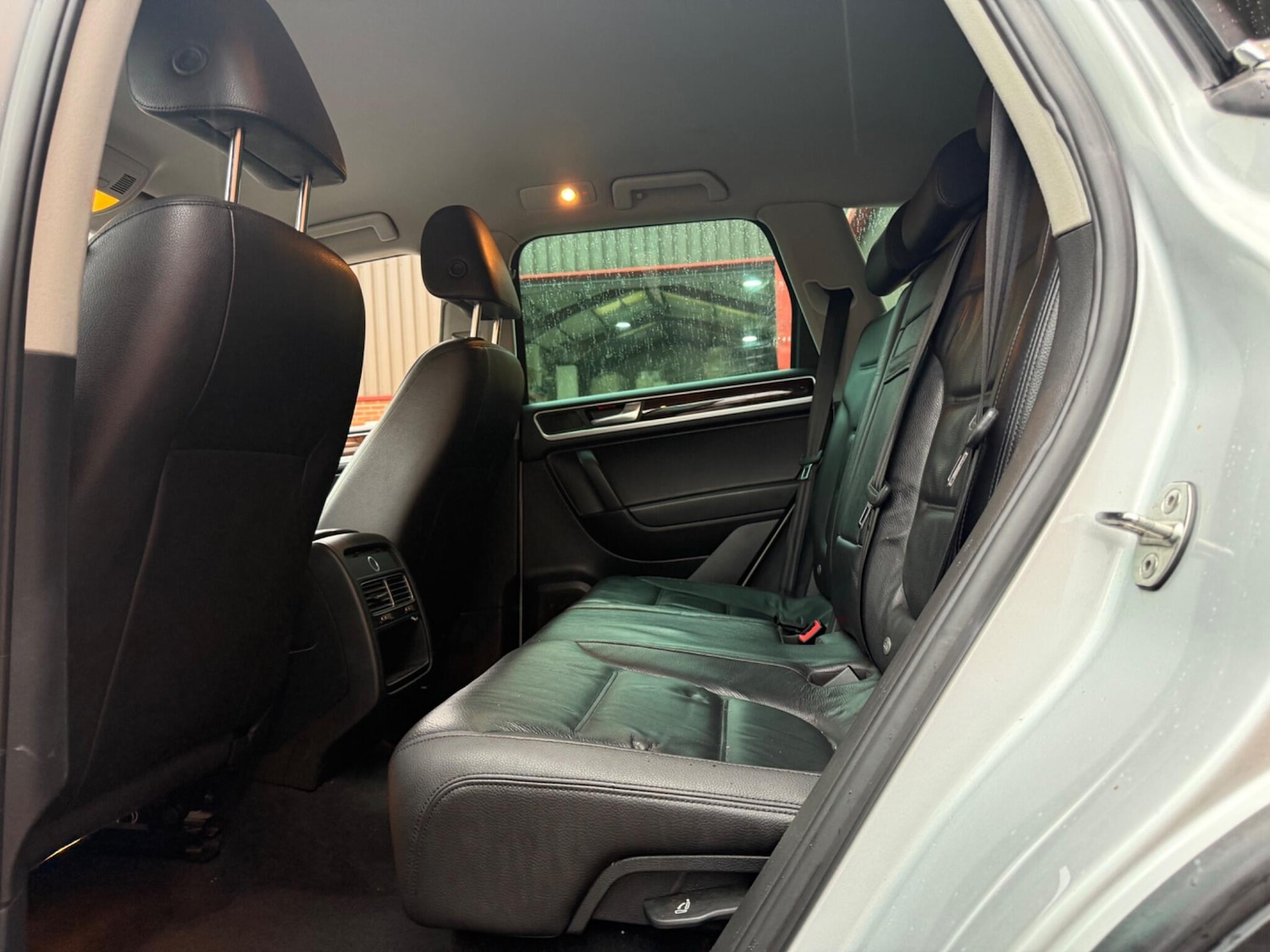 Used Volkswagen Touareg 2012 for sale - 76550715: Photo 26