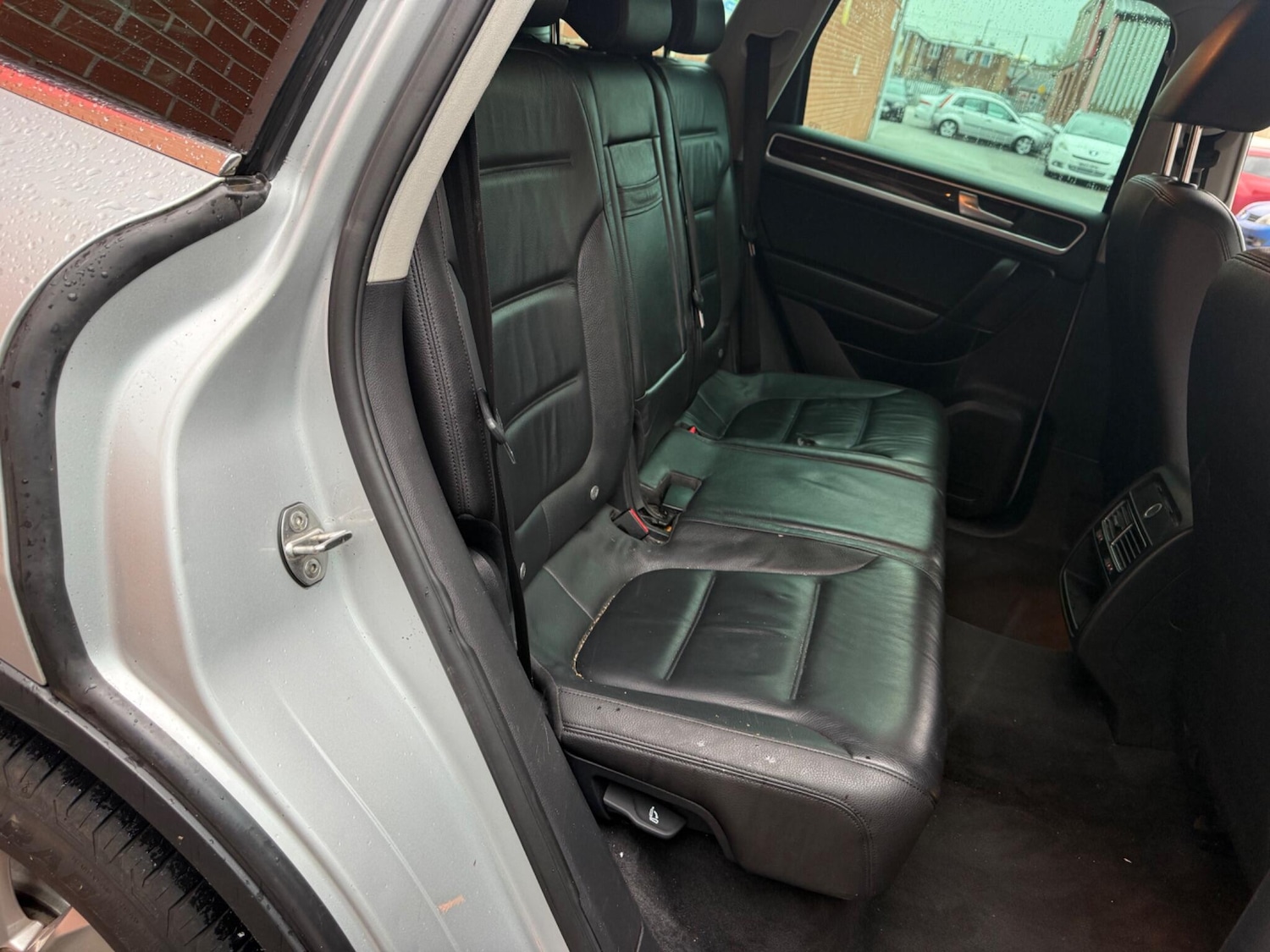 Used Volkswagen Touareg 2012 for sale - 76550715: Photo 29