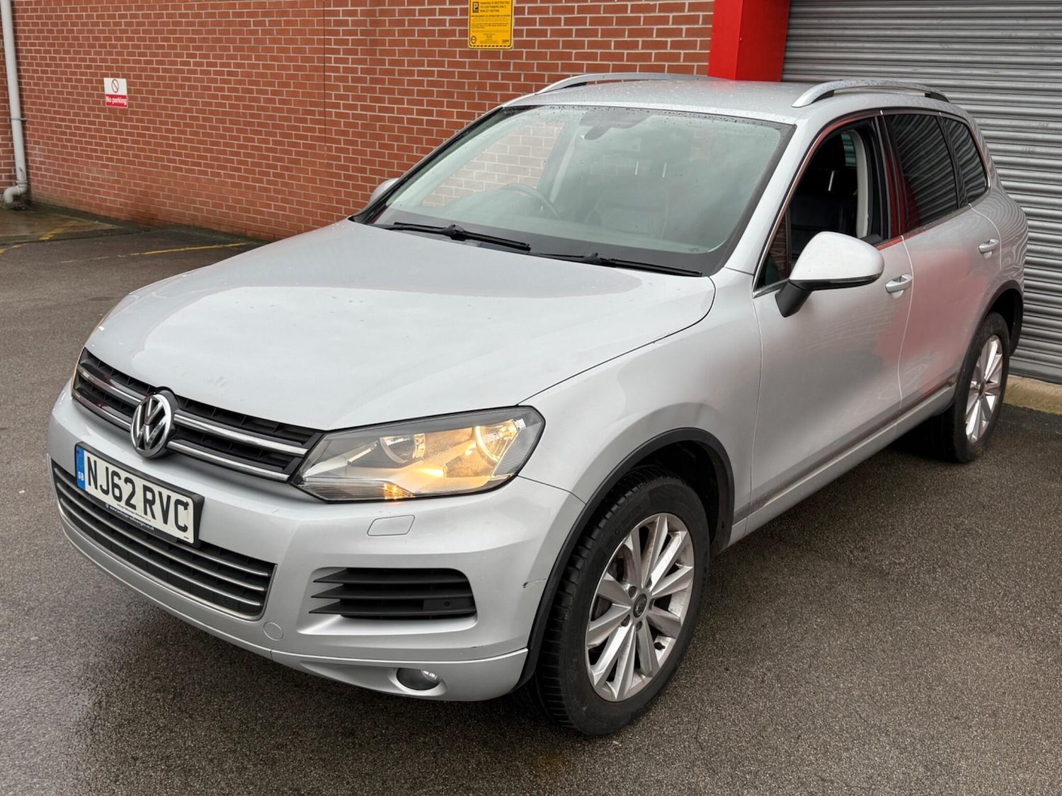 Used Volkswagen Touareg 2012 for sale - 76550715: Photo 6