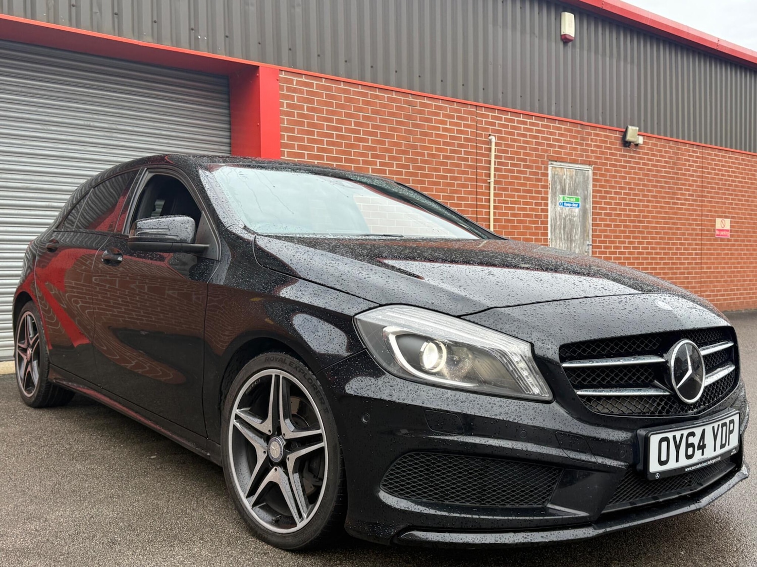 Used Mercedes-Benz A-Class 2014 for sale - 76377472: Photo 1