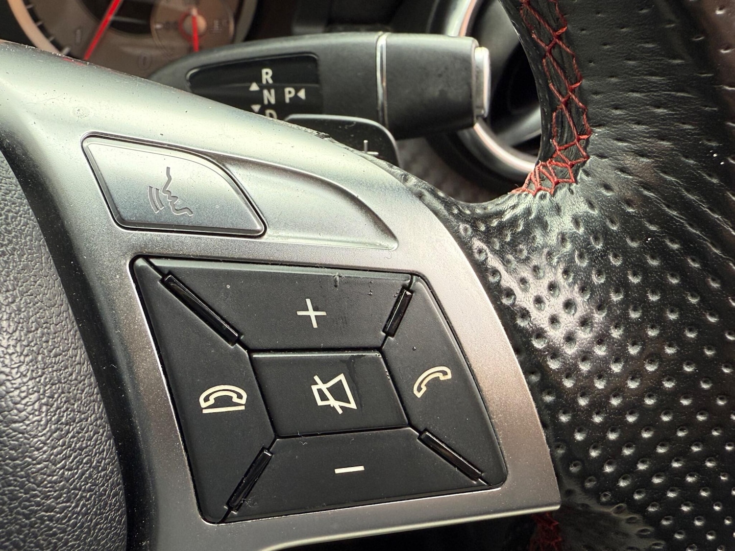 Used Mercedes-Benz A-Class 2014 for sale - 76377472: Photo 13