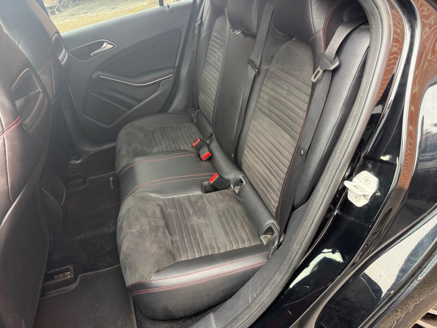 Used Mercedes-Benz A-Class 2014 for sale - 76377472: Photo 27