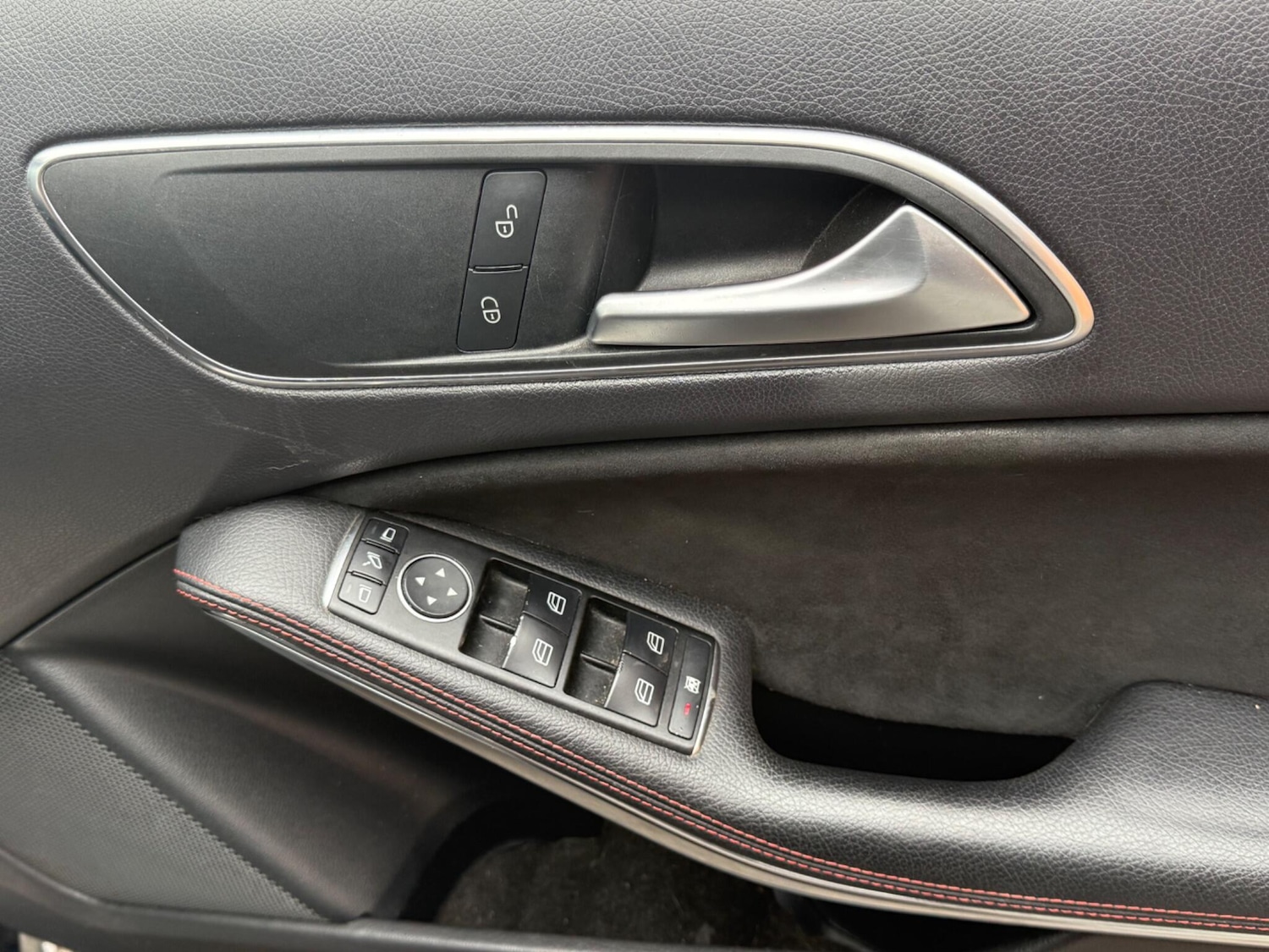 Used Mercedes-Benz A-Class 2014 for sale - 76377472: Photo 9