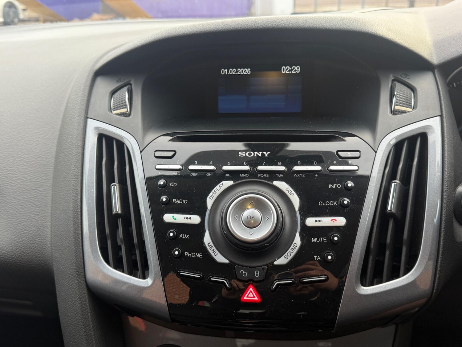 Used Ford Focus 2011 for sale - 77411380: Photo 18