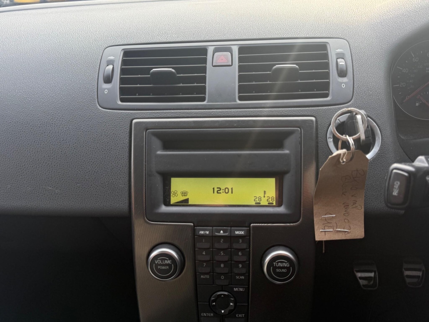 Used Volvo C30 2010 for sale - 76839595: Photo 16