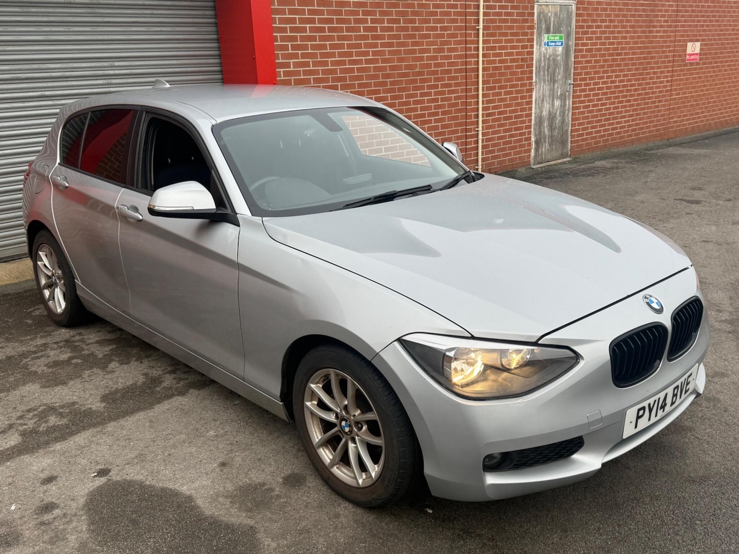Used BMW 1 Series 2014 for sale - 77143829: Photo 2