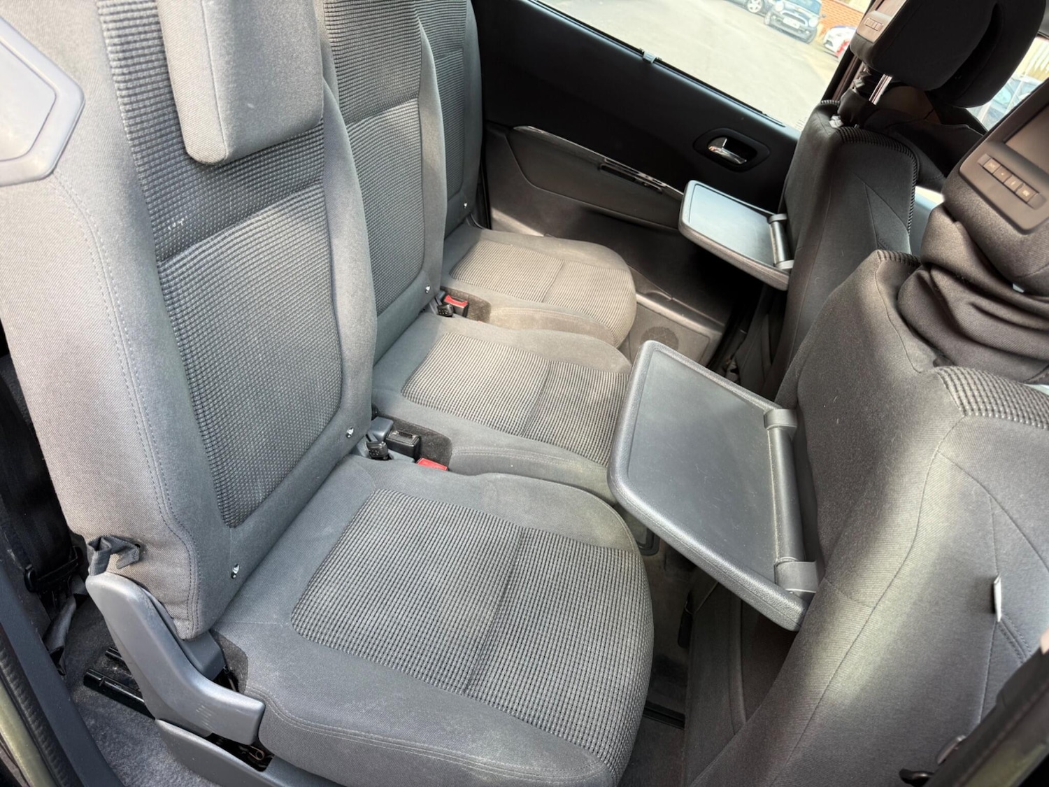 Used Peugeot 5008 2014 for sale - 76989424: Photo 24