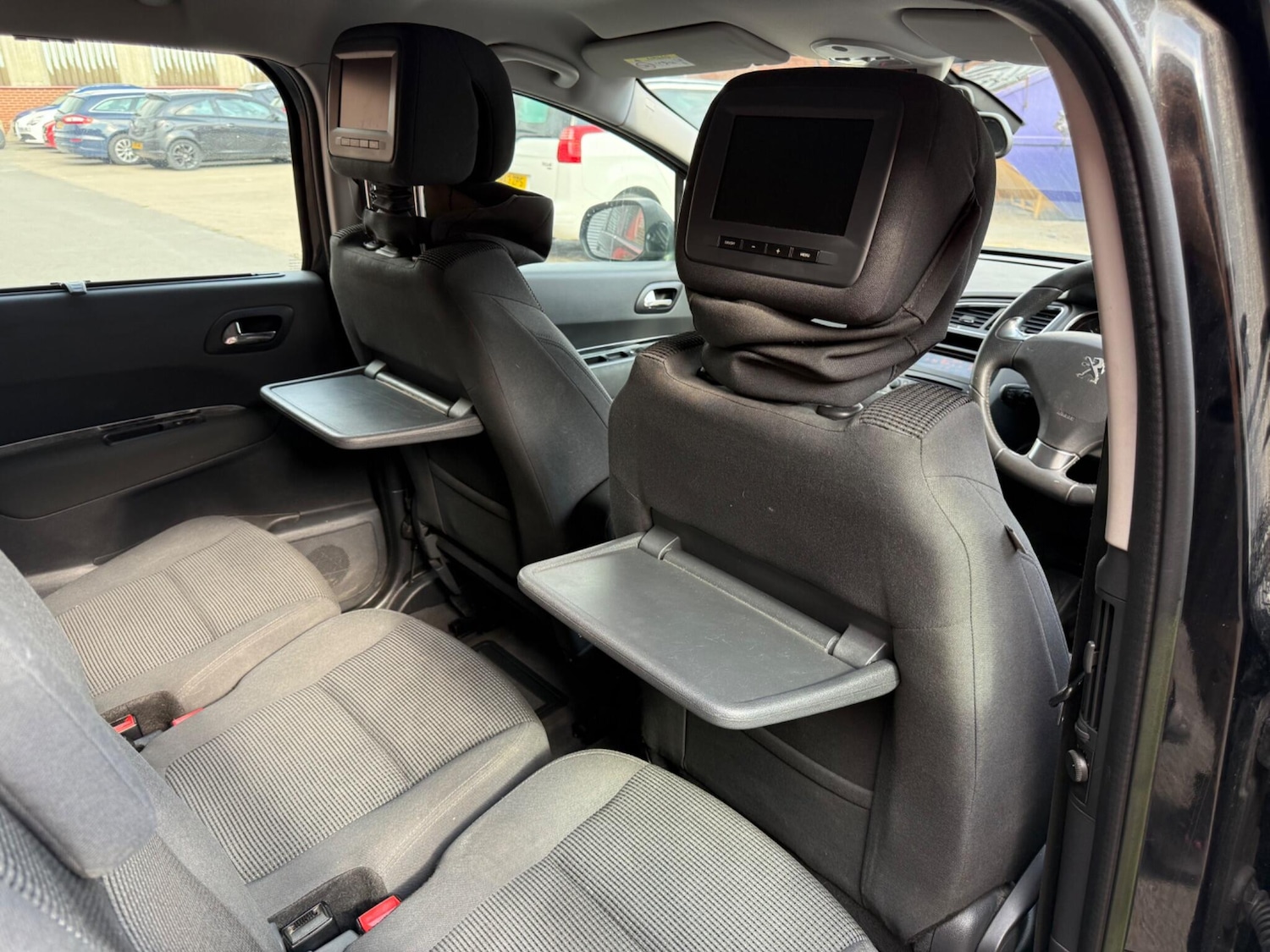 Used Peugeot 5008 2014 for sale - 76989424: Photo 26