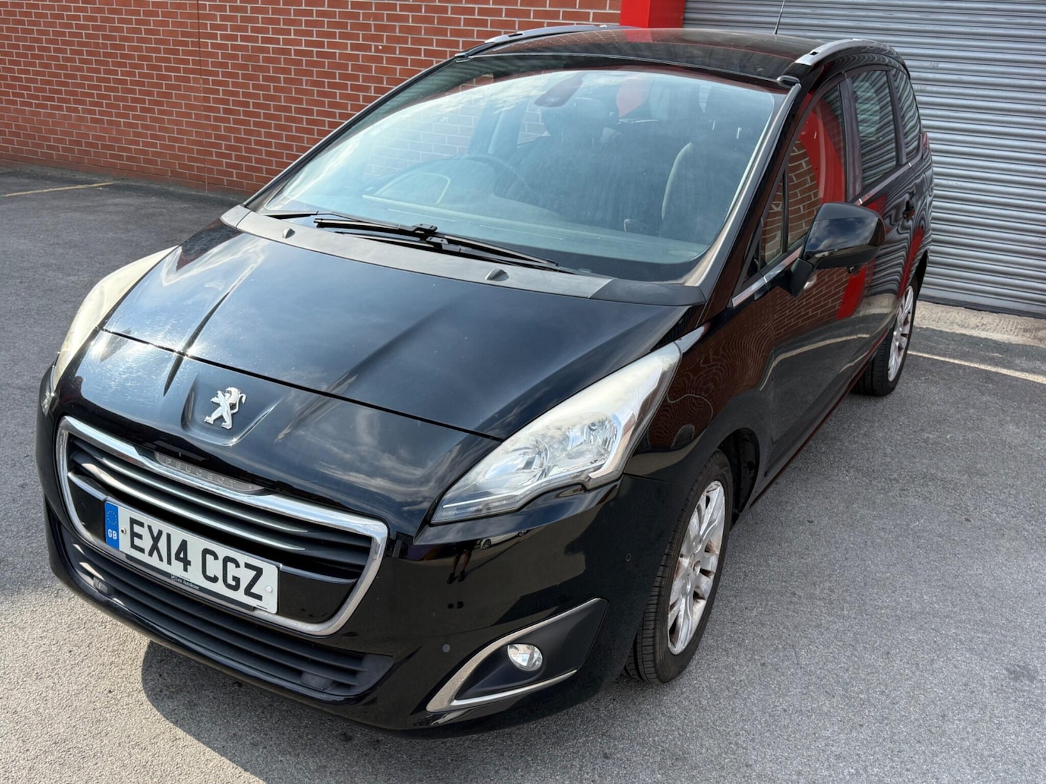 Used Peugeot 5008 2014 for sale - 76989424: Photo 6