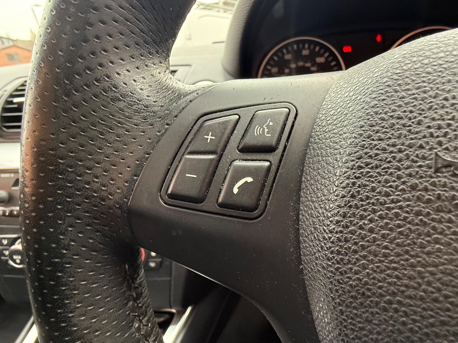 Used BMW 1 Series 2011 for sale - 76423374: Photo 13