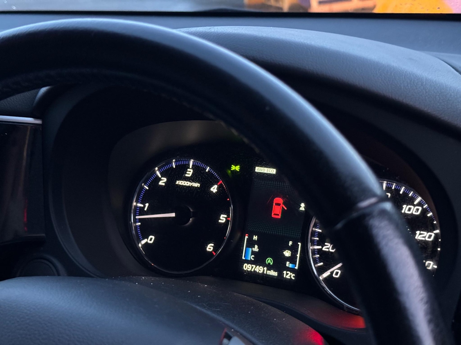 Used Mitsubishi Outlander 2014 for sale - 76990993: Photo 11