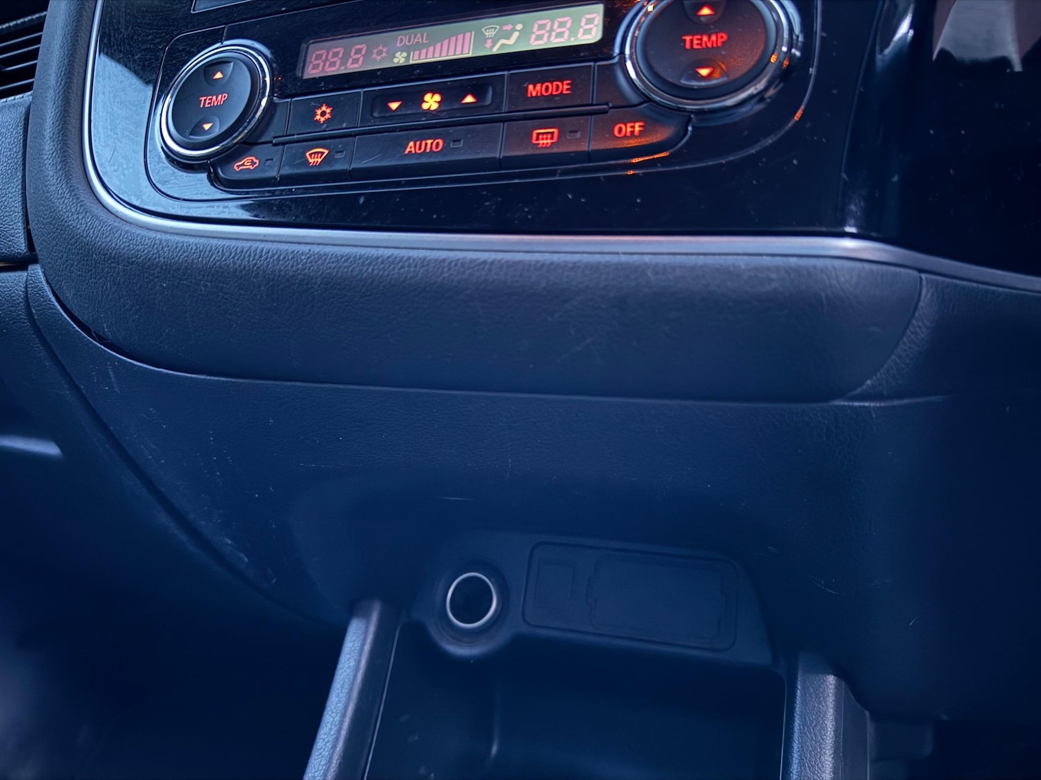 Used Mitsubishi Outlander 2014 for sale - 76990993: Photo 13