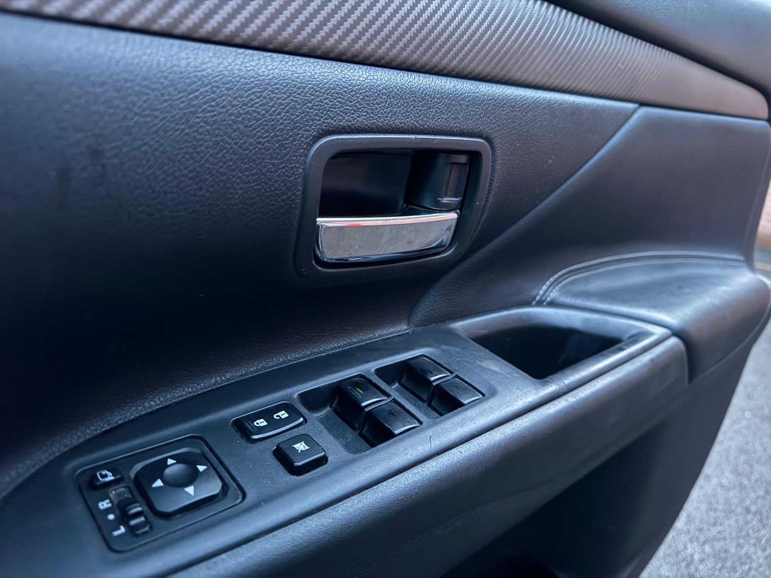 Used Mitsubishi Outlander 2014 for sale - 76990993: Photo 17