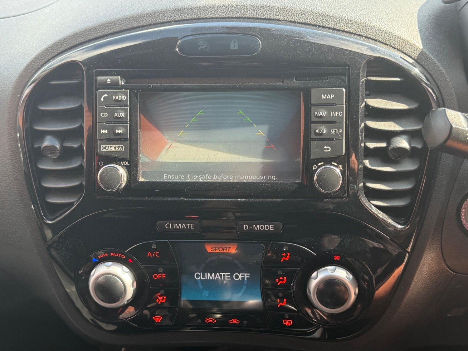 Used Nissan Juke 2015 for sale - 76990991: Photo 14