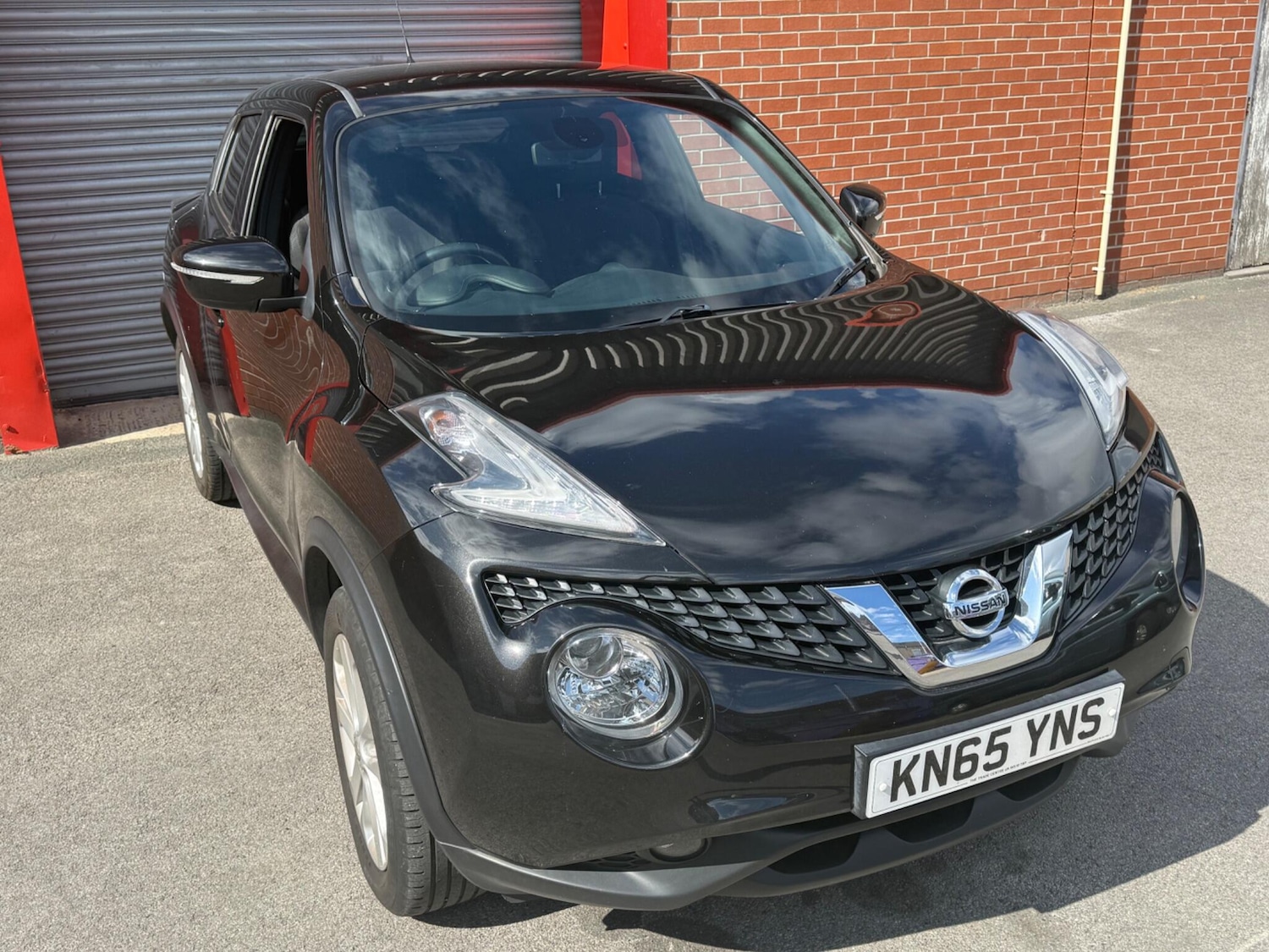 Used Nissan Juke 2015 for sale - 76990991: Photo 2