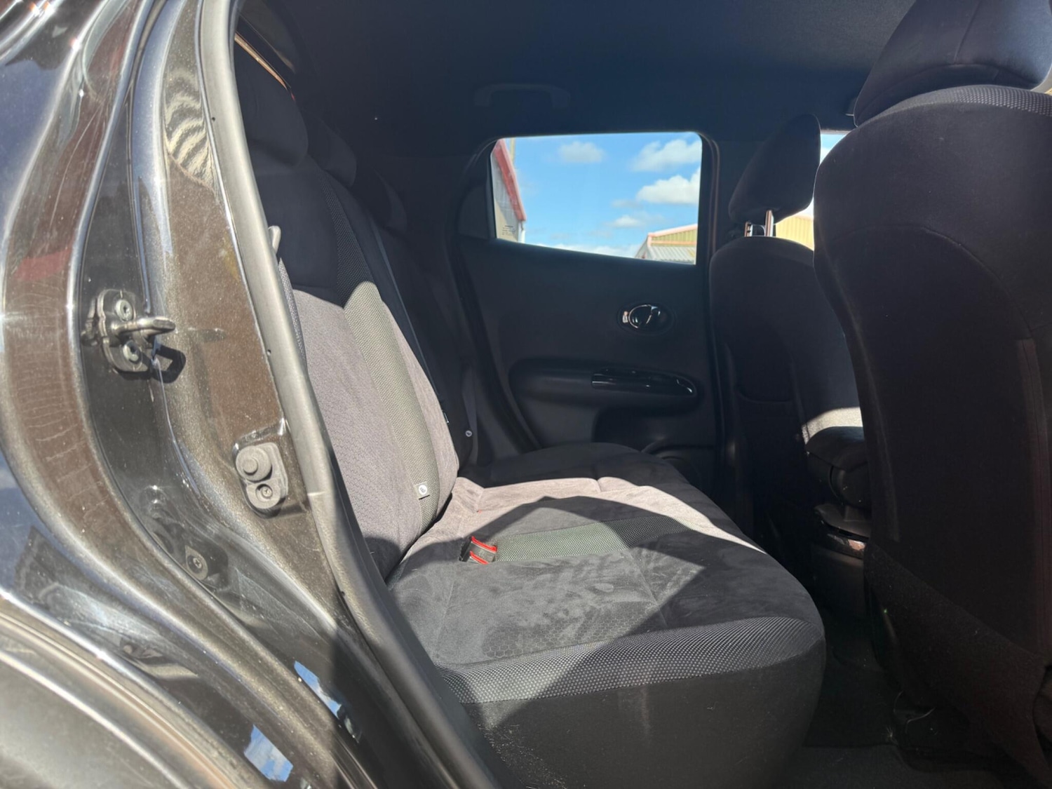 Used Nissan Juke 2015 for sale - 76990991: Photo 23