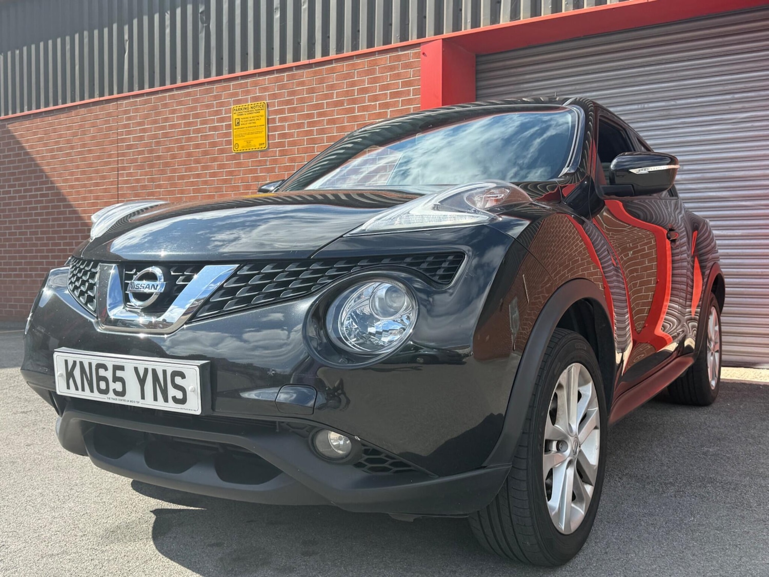 Used Nissan Juke 2015 for sale - 76990991: Photo 5