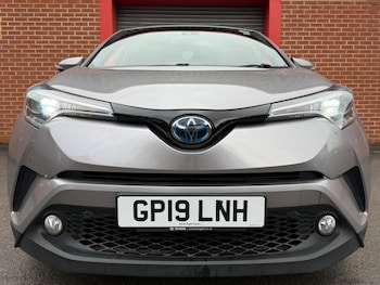 Used Toyota C-HR 2019 for sale - 76473669: Photo