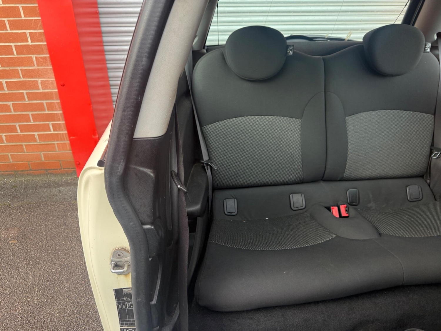 Used MINI Hatch 2009 for sale - 77598003: Photo 25