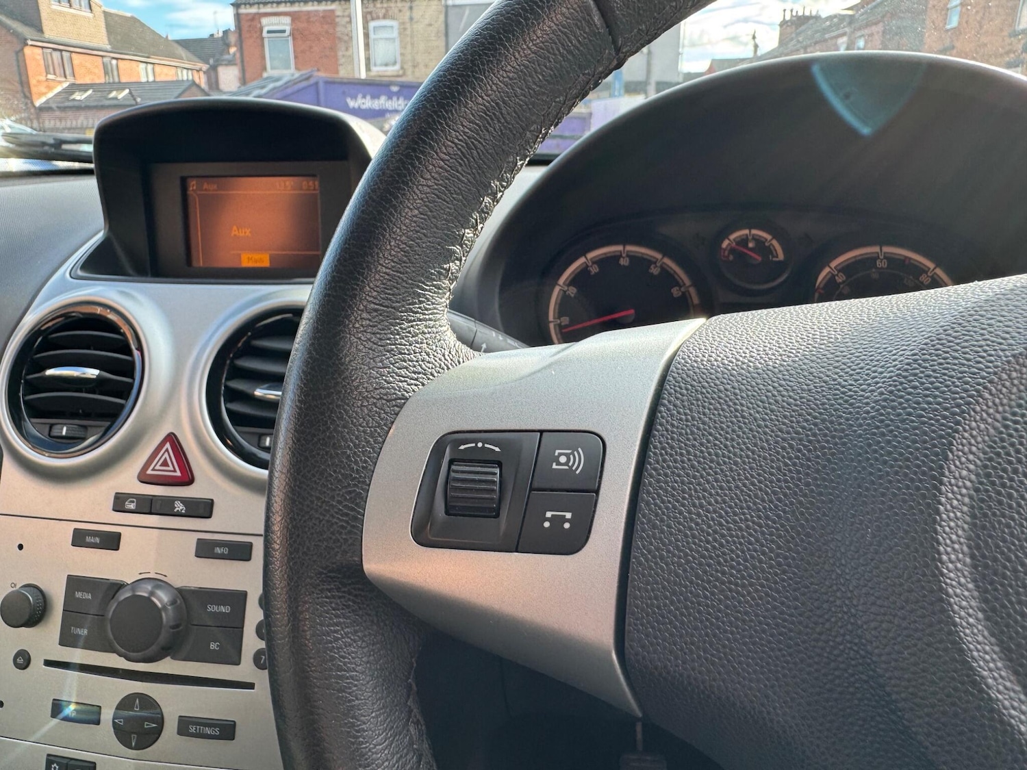 Used Vauxhall Corsa 2013 for sale - 76371075: Photo 17