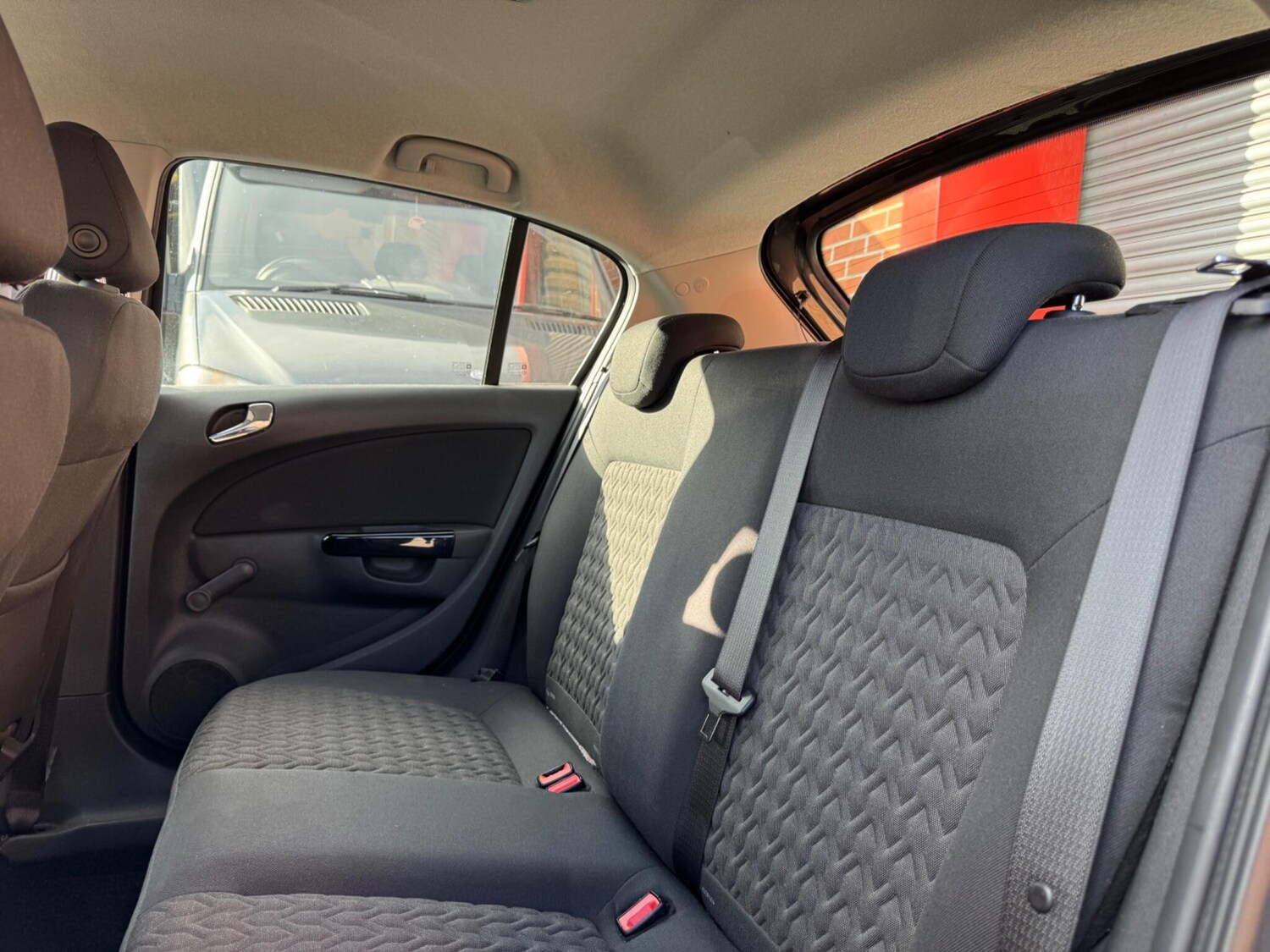 Used Vauxhall Corsa 2013 for sale - 76371075: Photo 25