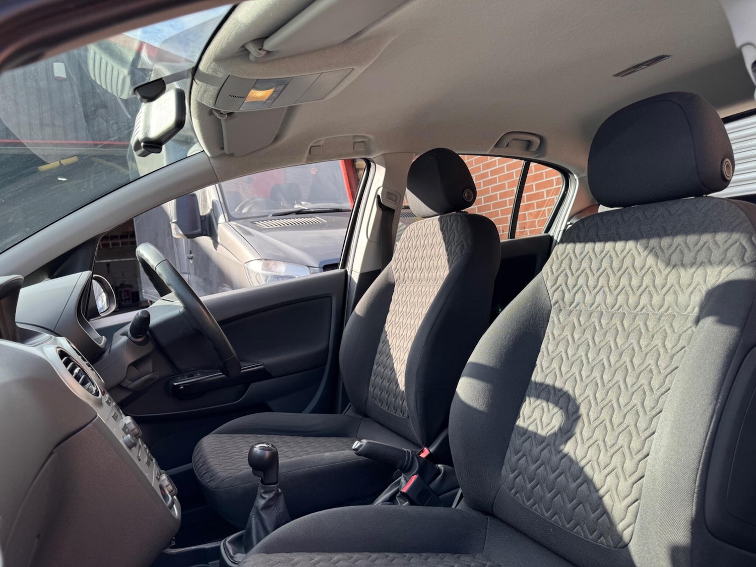 Used Vauxhall Corsa 2013 for sale - 76371075: Photo 27