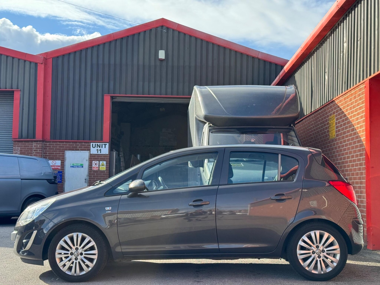 Used Vauxhall Corsa 2013 for sale - 76371075: Photo 7