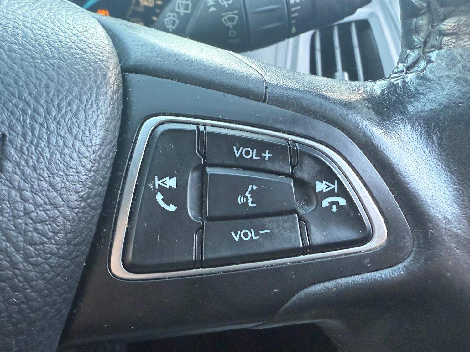 Used Ford Focus 2015 for sale - 76728556: Photo 12