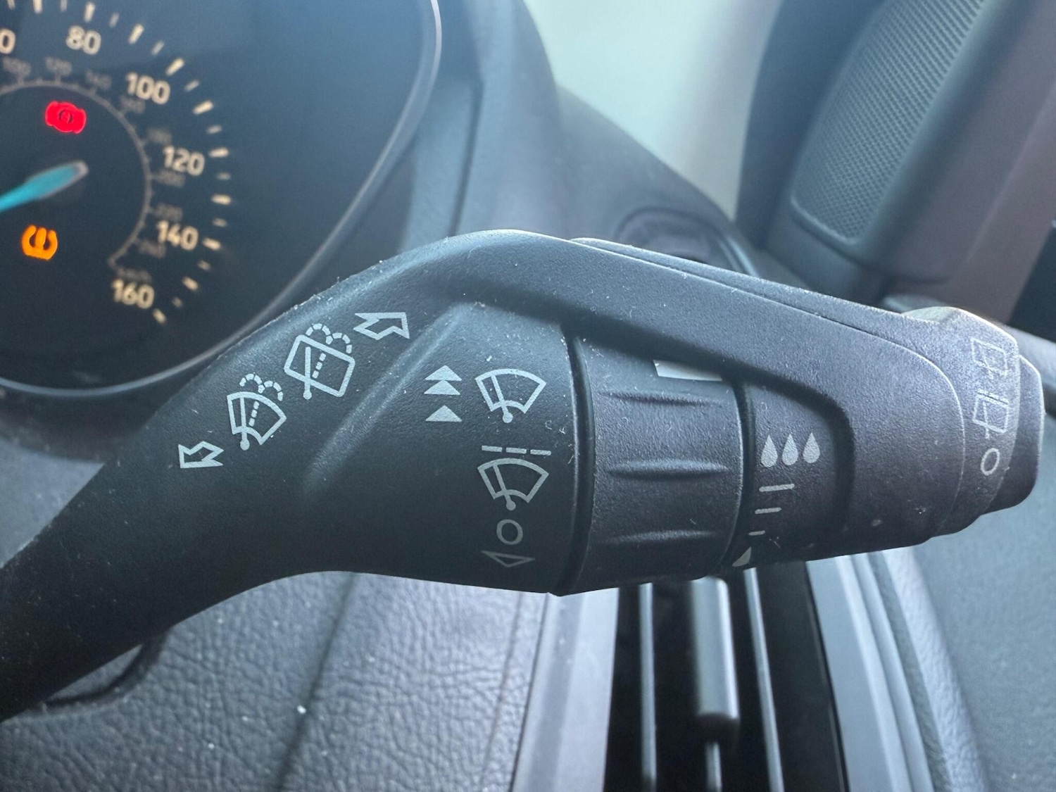 Used Ford Focus 2015 for sale - 76728556: Photo 13