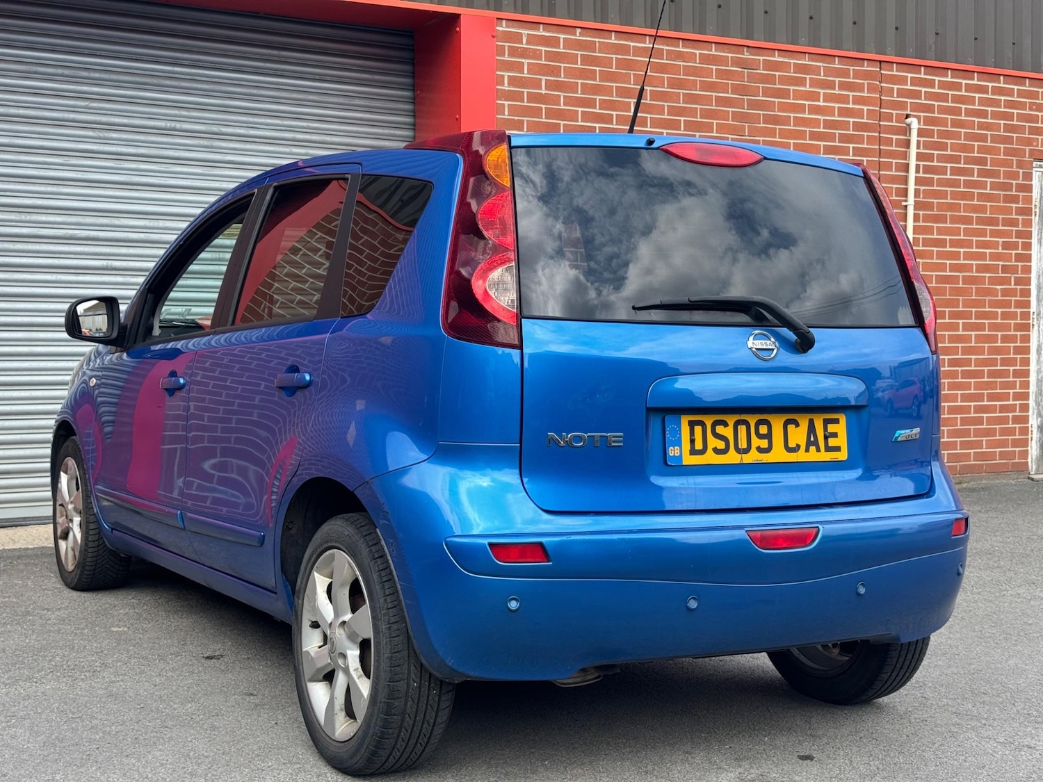 Vehicle 29