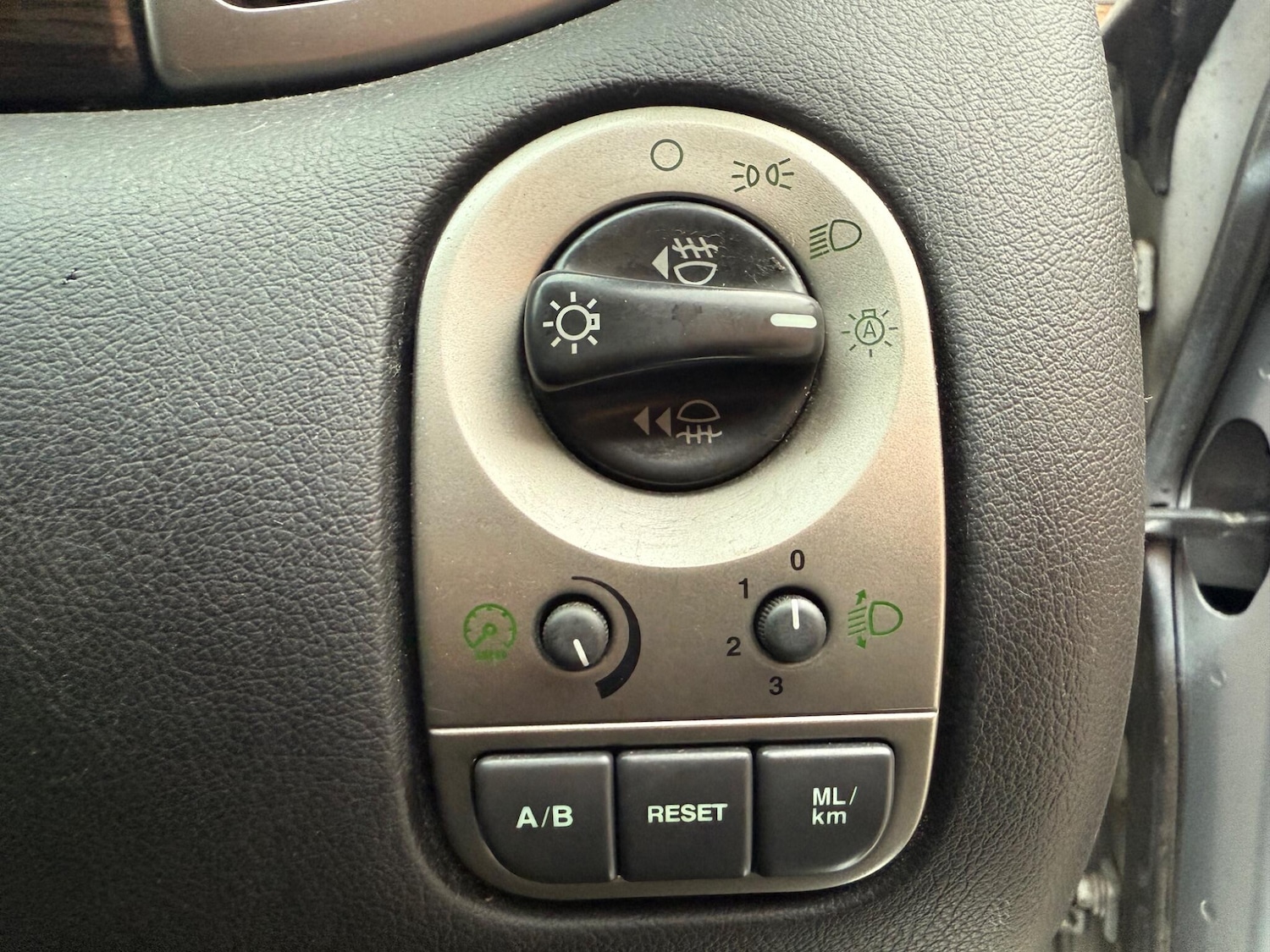 Used Jaguar X-Type 2009 for sale - 75990696: Photo 10