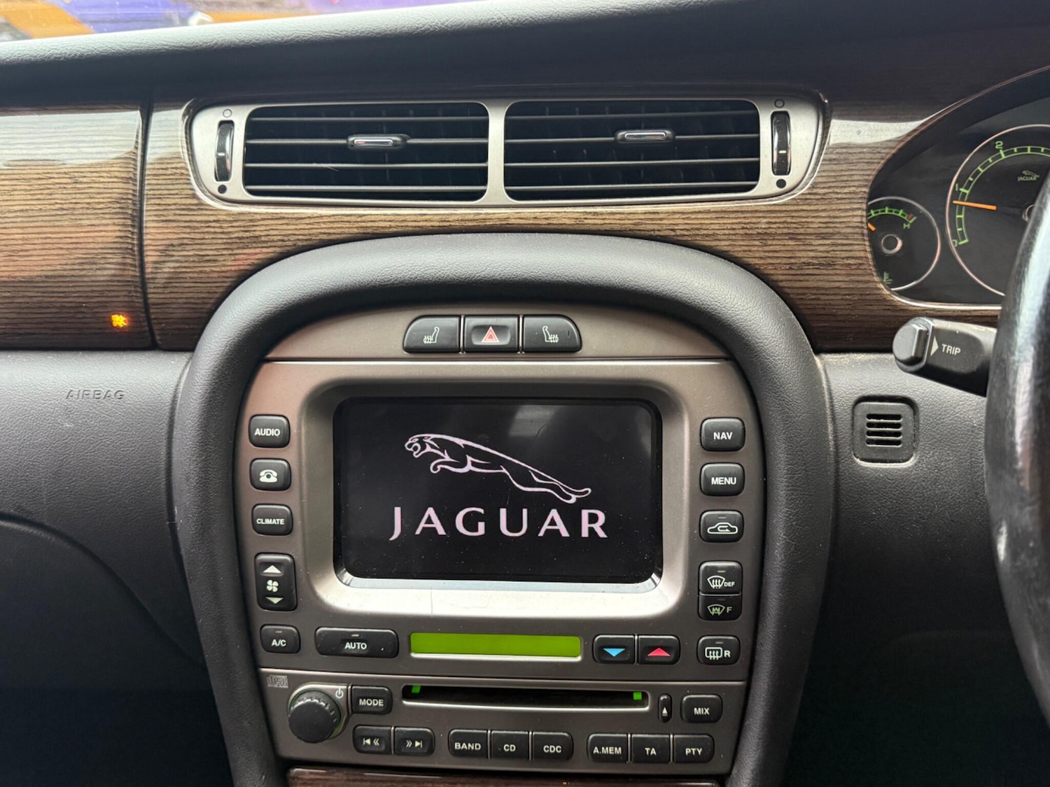 Used Jaguar X-Type 2009 for sale - 75990696: Photo 16