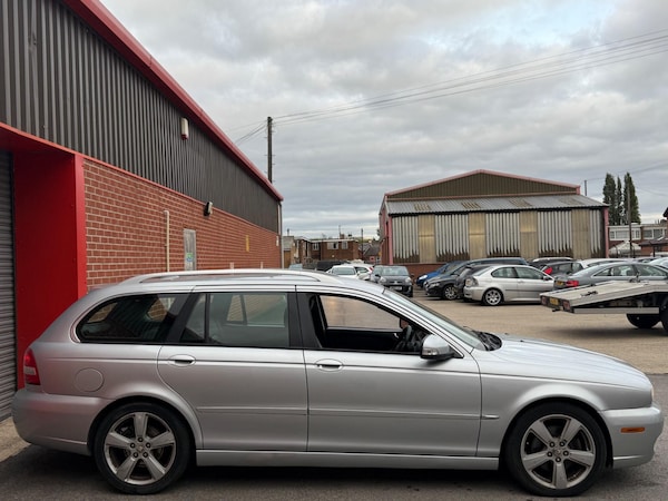 Used Jaguar X-Type 2009 for sale - 75990696: Photo 7