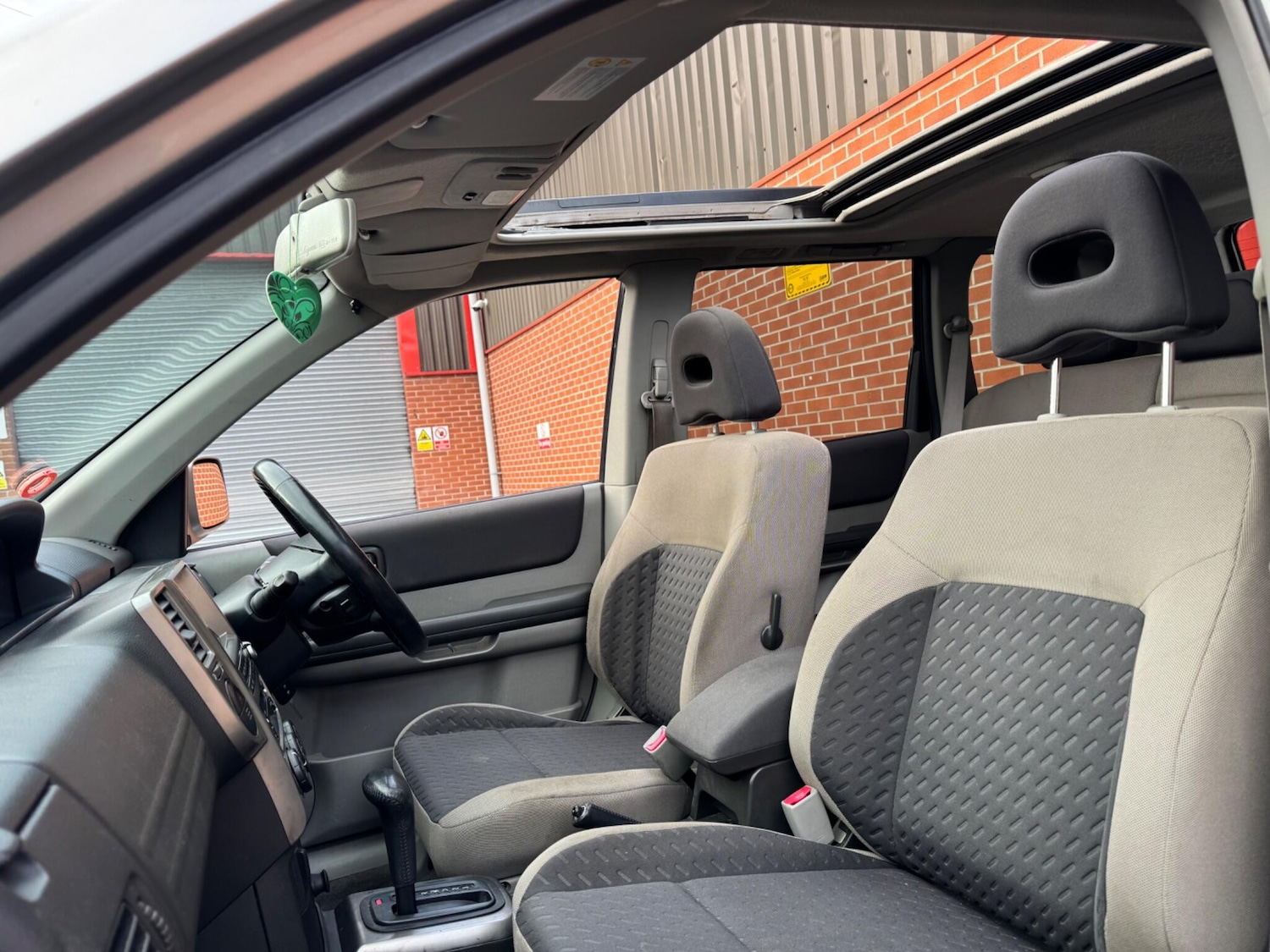 Used Nissan X-Trail 2006 for sale - 76562453: Photo 28