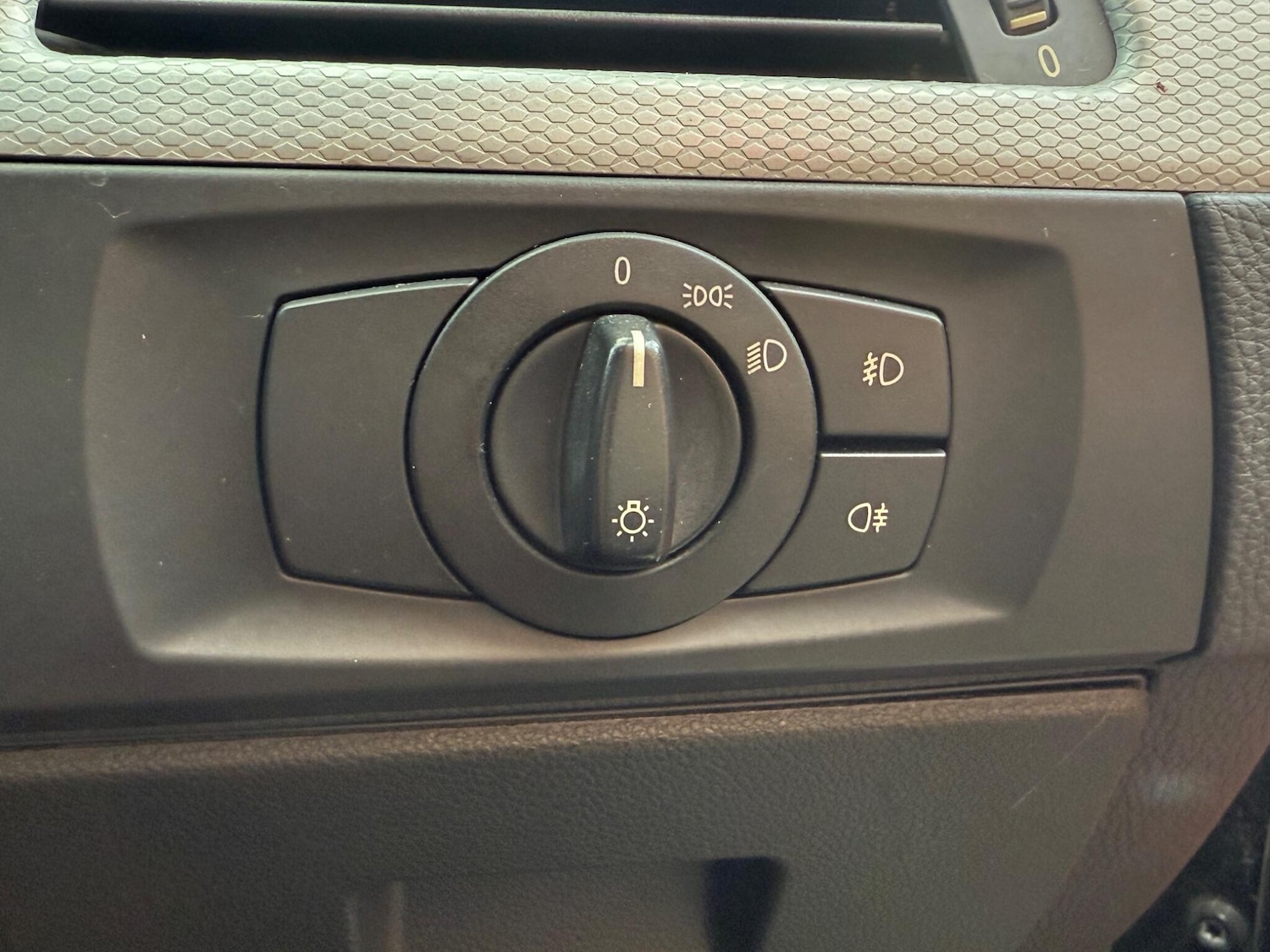 Used BMW 3 Series 2008 for sale - 77909041: Photo 10