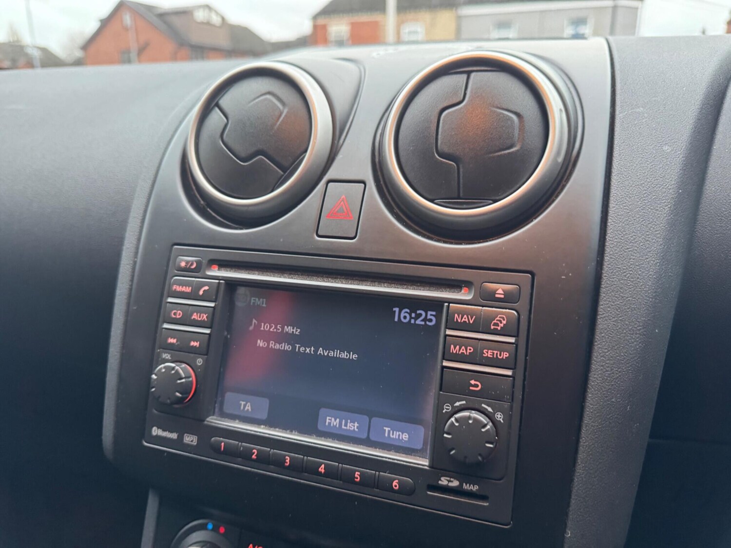 Used Nissan Qashqai 2010 for sale - 76560974: Photo 14