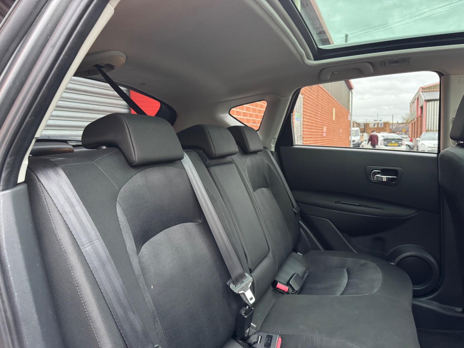 Used Nissan Qashqai 2010 for sale - 76560974: Photo 25