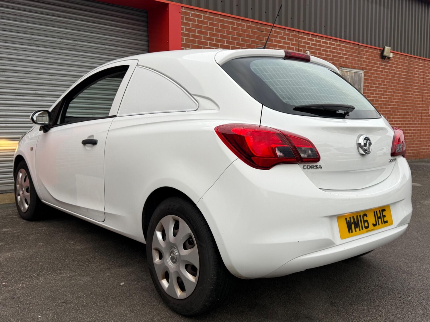 Used Vauxhall Corsa 2016 for sale - 77599081: Photo 25