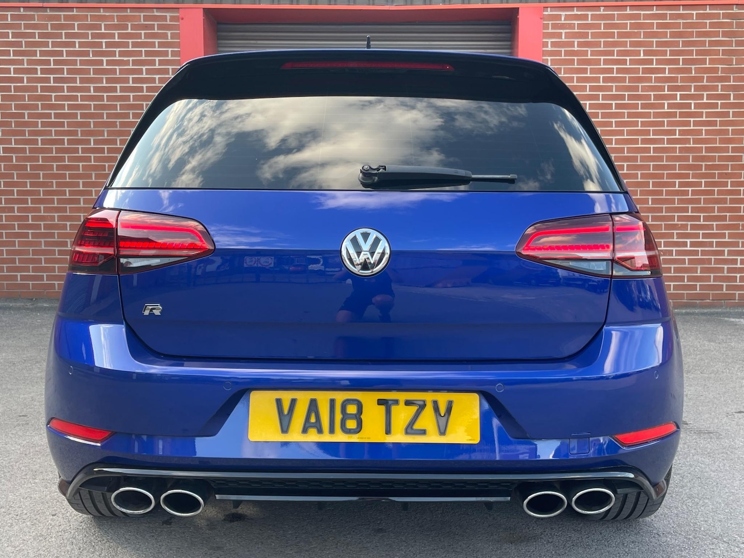 Vehicle 29