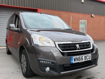2016 (66) - 1.6 BlueHDi Active ETG Euro 6 (s/s) 5dr